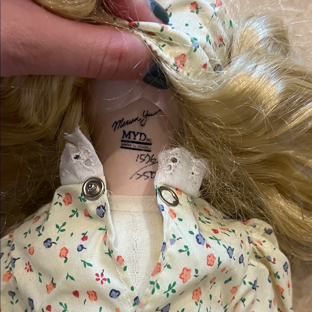 Marian Yu Hand Painted Numbered Porcelain Doll - Picture 4 of 4